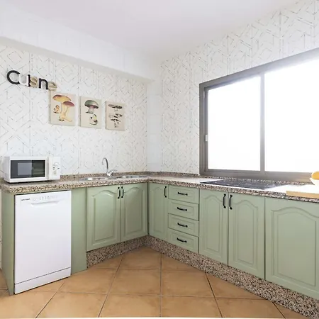 Yara, Tejados De San Basilio * Córdoba