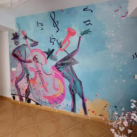 Yara Sobre Tejados De San Basilio *